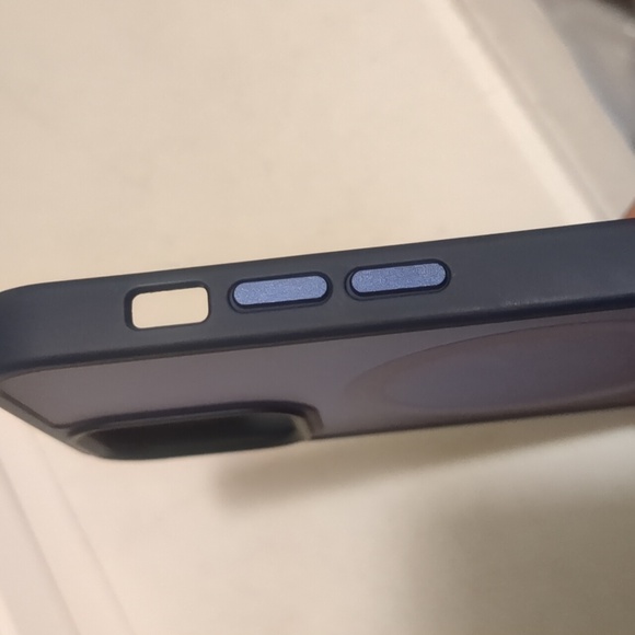 iPhone Cases | Brand New - Picture 8 of 8